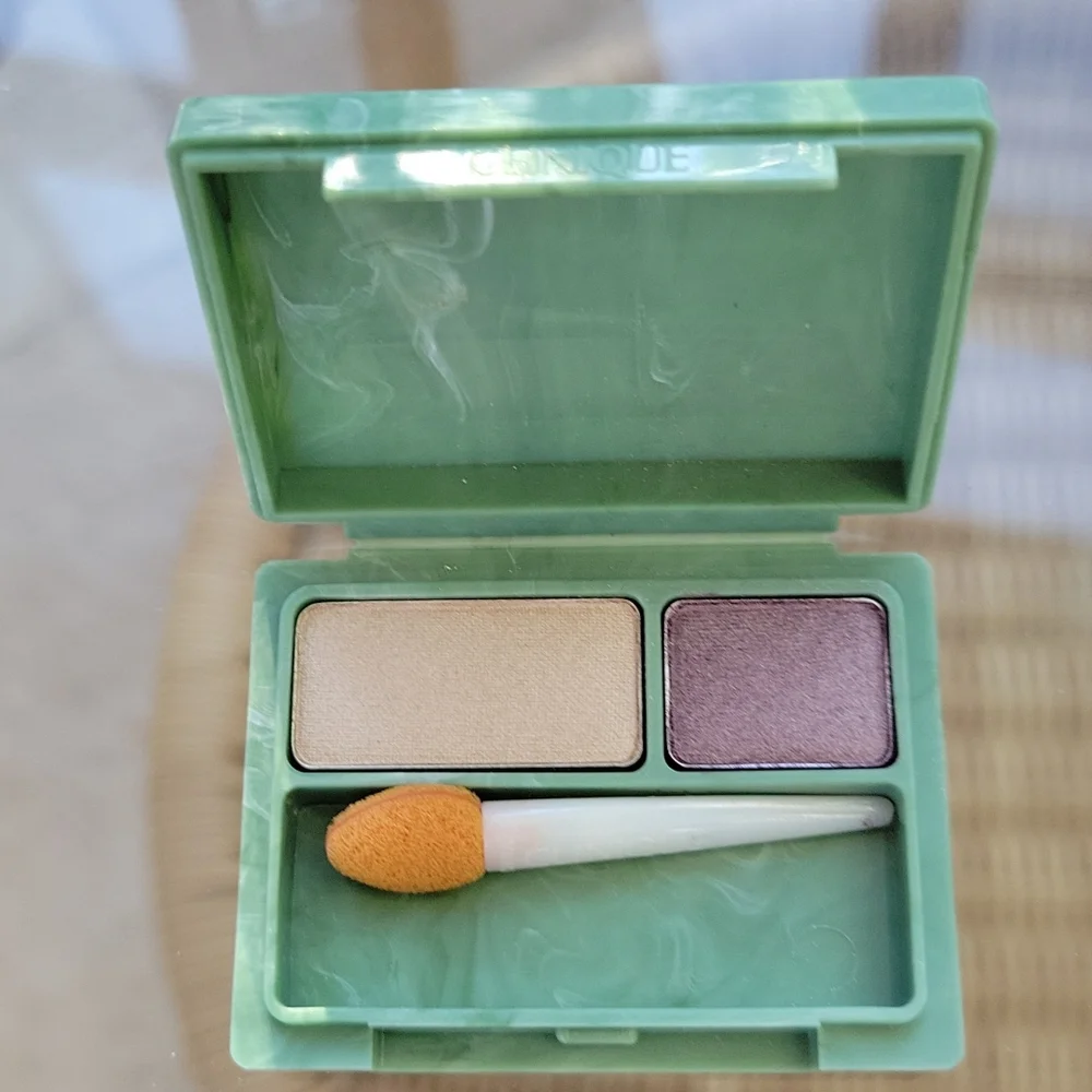 Clinque travel size eye shadows, blush and liquid lipstick